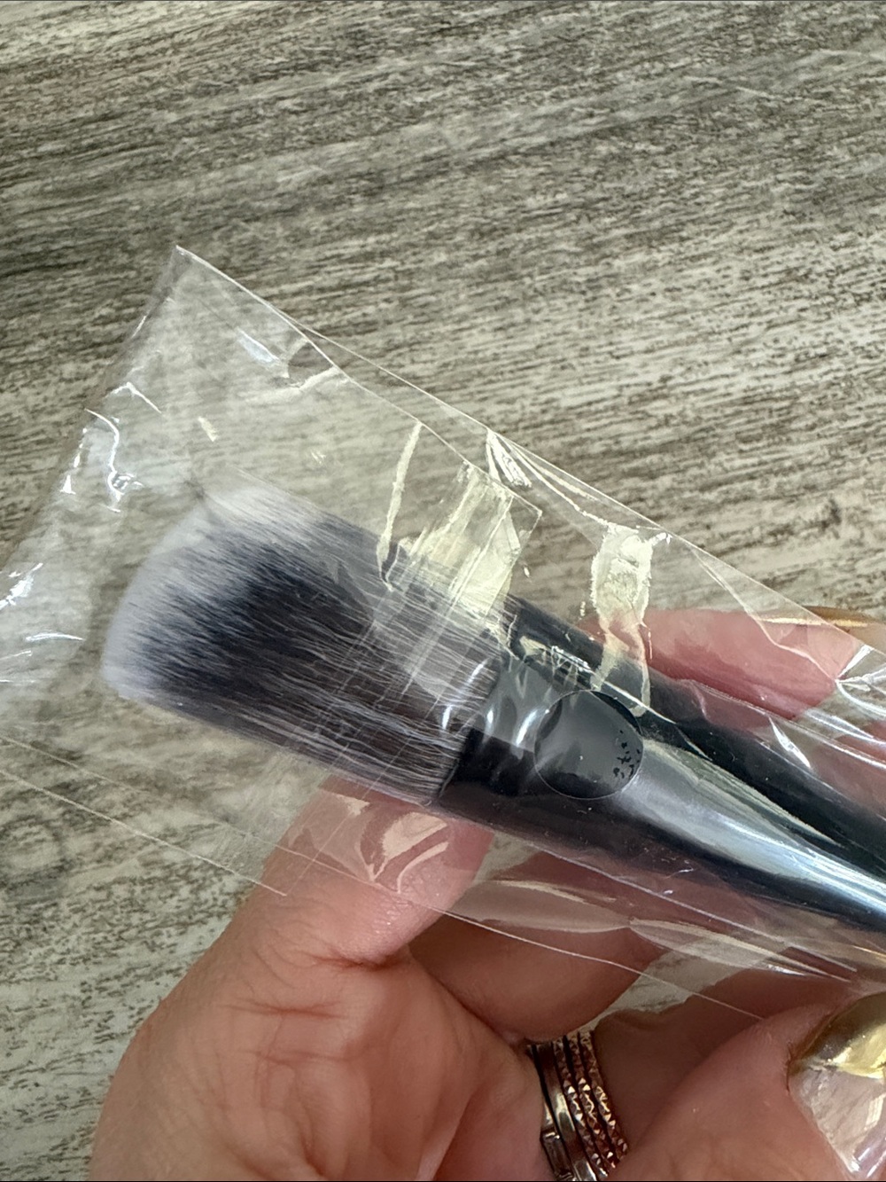 Sephora Pro Brush 93 Blush Brush — Black Handle, White Bristles - Picture 3 of 3